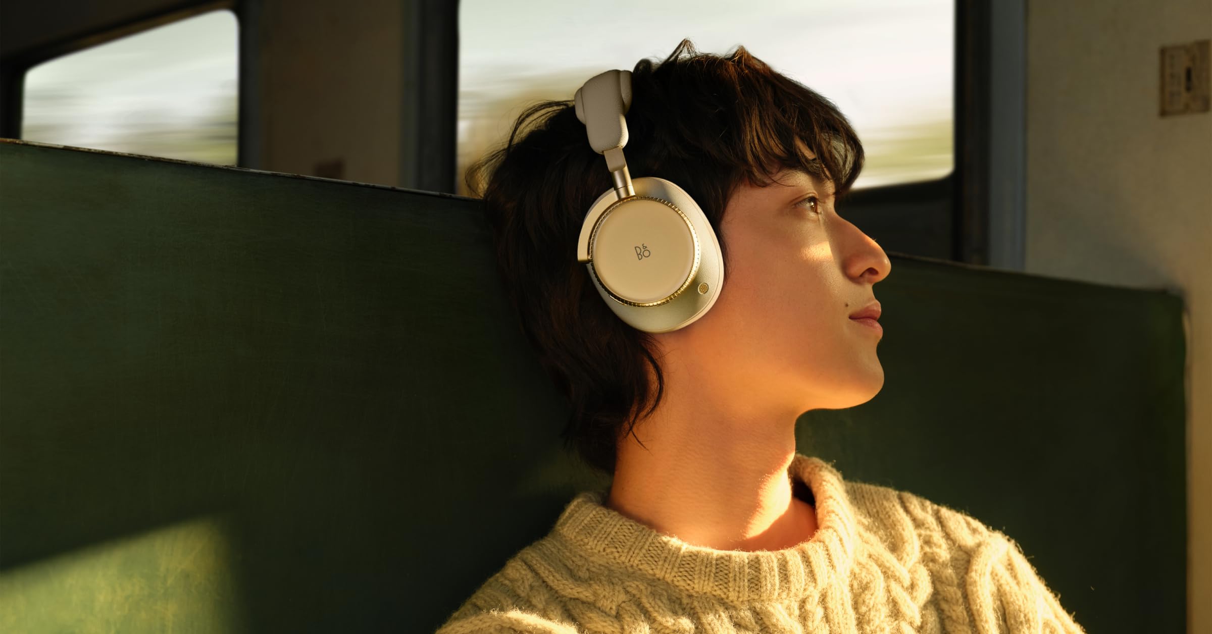 Premium Wireless Noise Cancelling Over-Ear Headphones