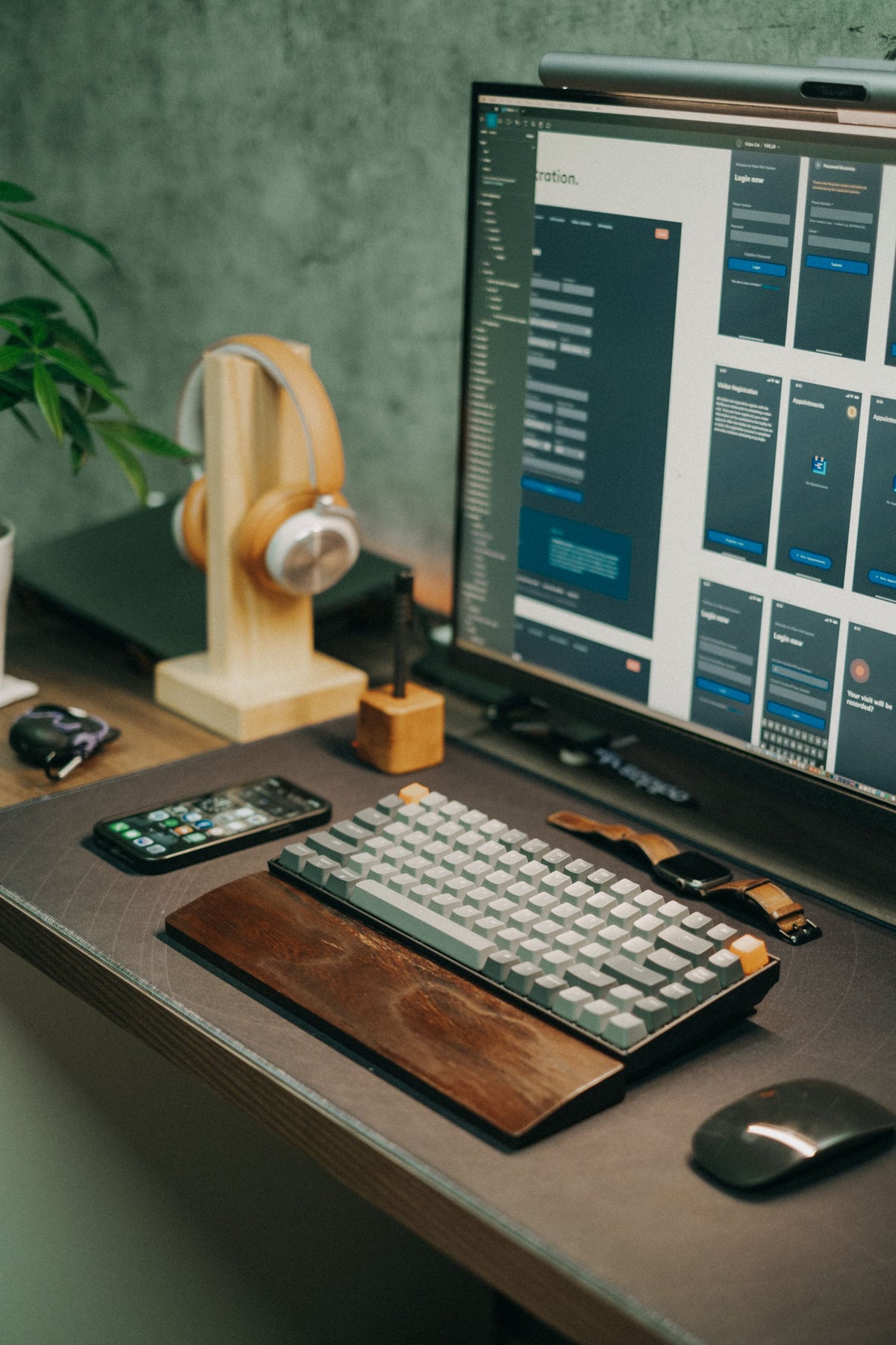 More ways to stay connected